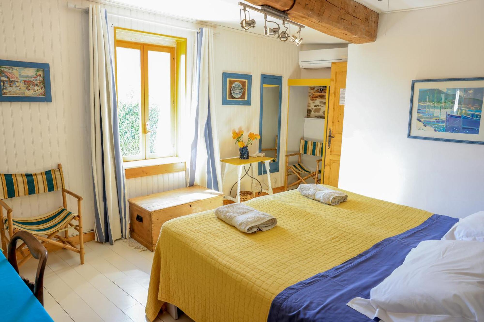Mas St. Joseph Bed & Breakfast Ille-sur-Tet Exterior photo